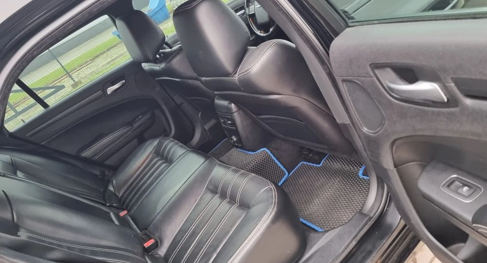 Chrysler 300s 3.6 black edition