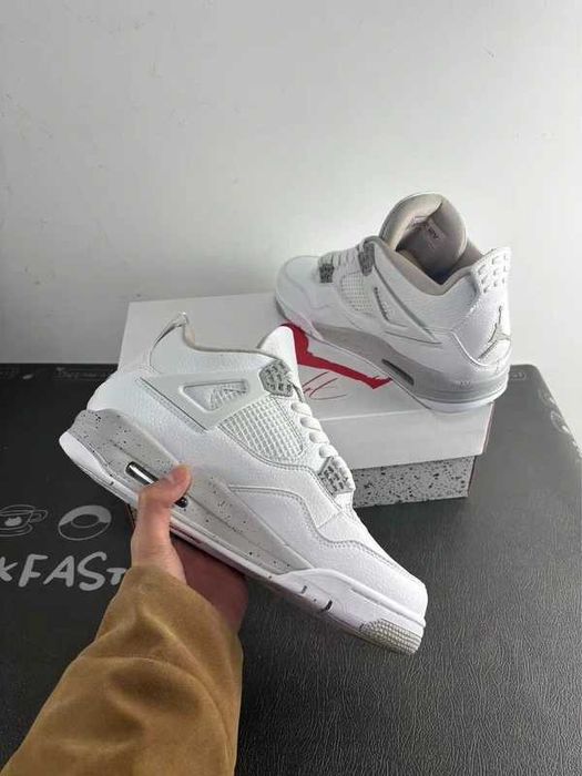 Jordan 4 Retro White Oreo R.40