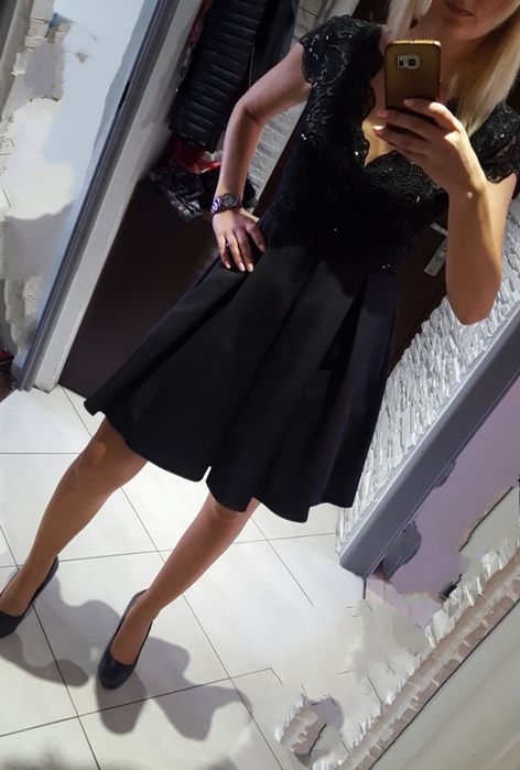 Elegancka sukienka cekiny