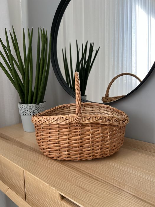 Плетений кошик із лози. Пасхальна корзина. Кошик Великодній