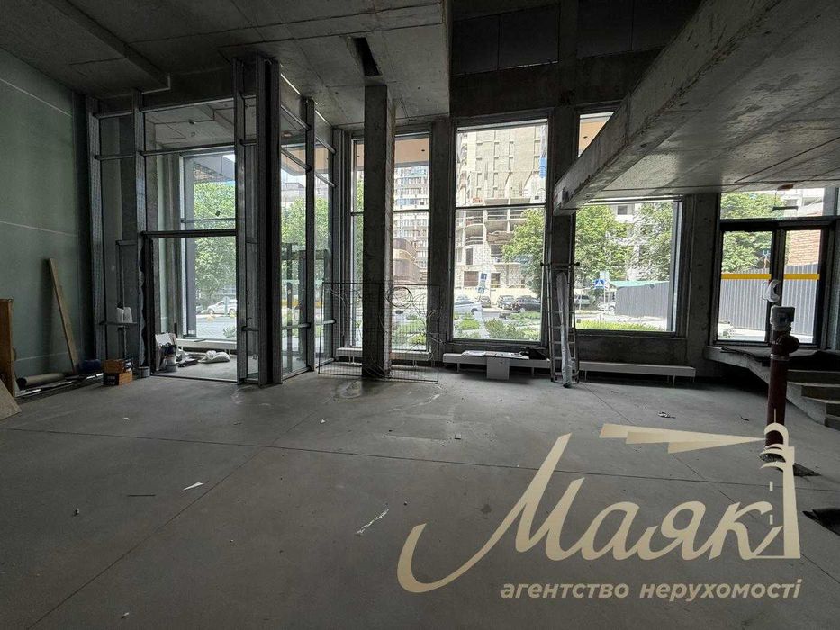 Оренда приміщення під ресторан в  ЖК Трініті, Печерськ, Центр