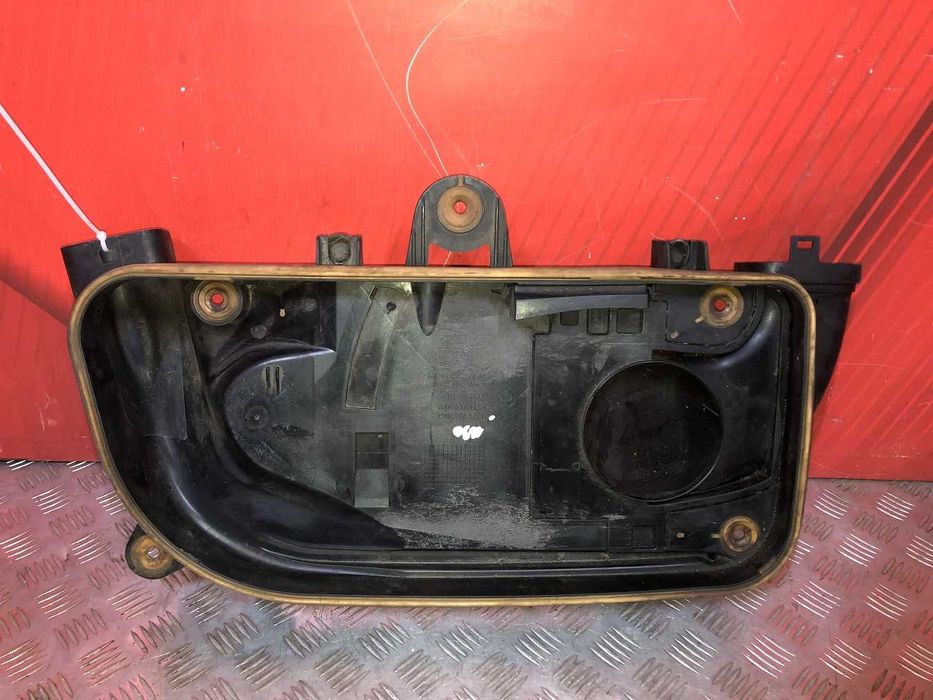 Корпус повітряного фільтра BMW 5 F11 13717812064 дизель 3,0