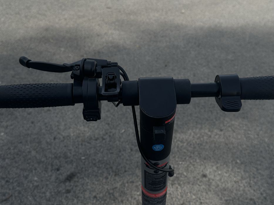 Vendo Trotinete Elétrica Momo Design Evo 9 — Apenas 117km! Como nova!