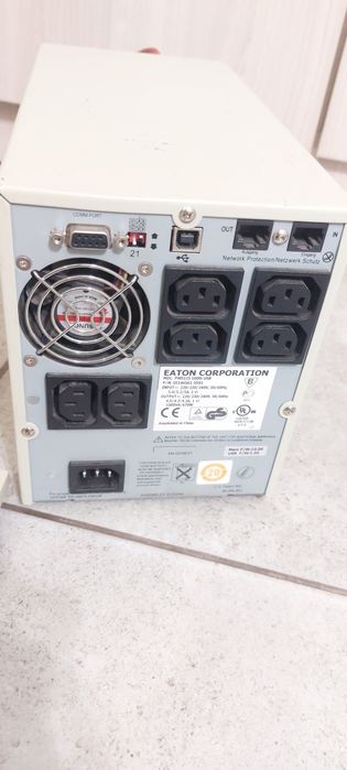 Б/у инвертор 24В Eaton apc 5115 чистый синус бесперебойник дбж ибп