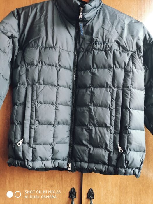Жіноча куртка і пуховик  Schottel  розмір      ,S  М, Л.