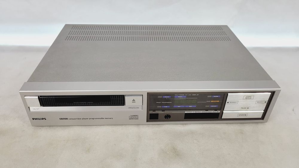Klasyk Audiofilski Philips CD 350 srebrny 1985r cdm 2