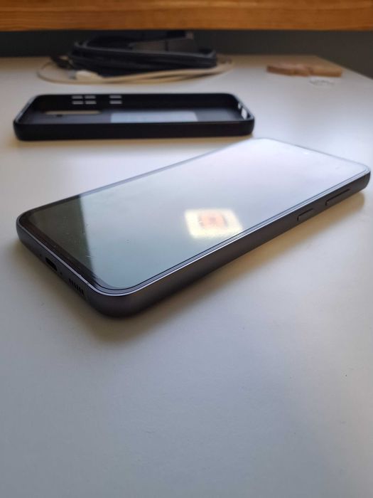 Телефон Samsung S23 FE