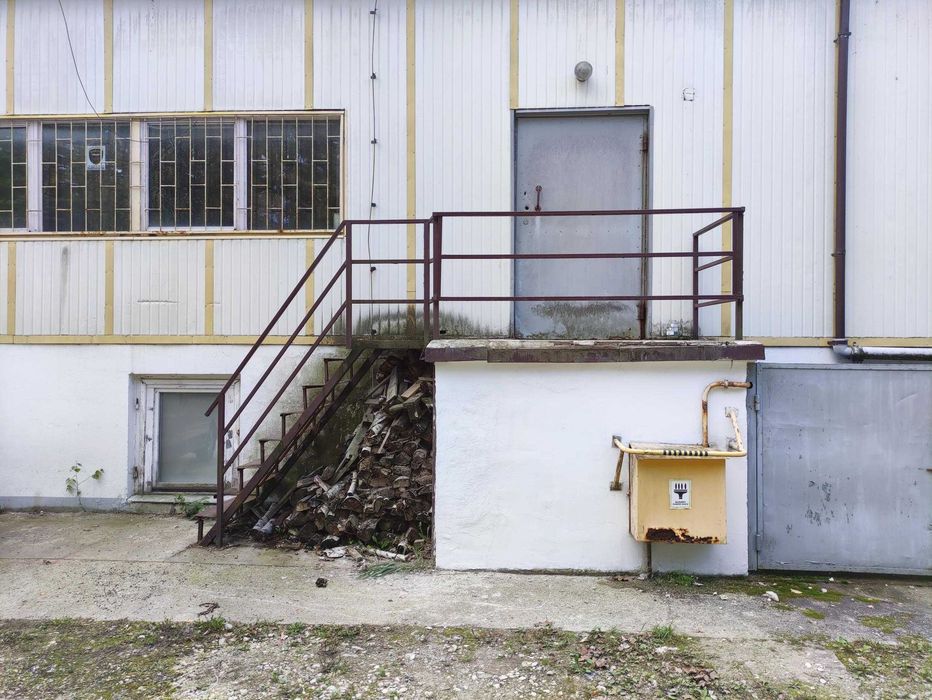 Hala do wynajęcia w Łomiankach 100m2