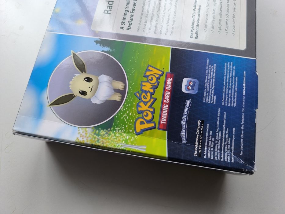 Pokemon TCG: Go Premium Collection – Radiant Eevee