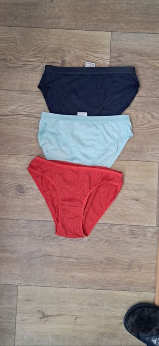 Лот жеских трусиков