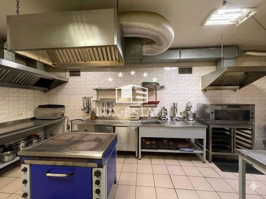 Ресторан 290 м² с террасой и оборудованием | Демеевская | Голосеевский р-н | Аренда