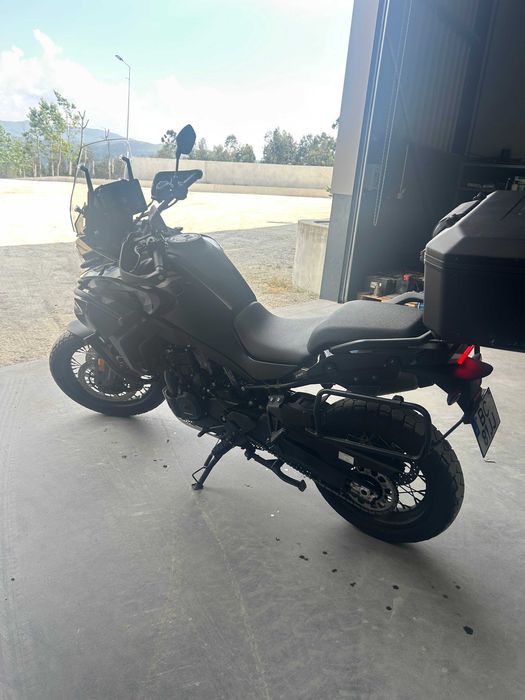 CF Moto 800 MT Explorer