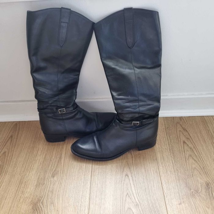 Botas Pretas Pele Vannel