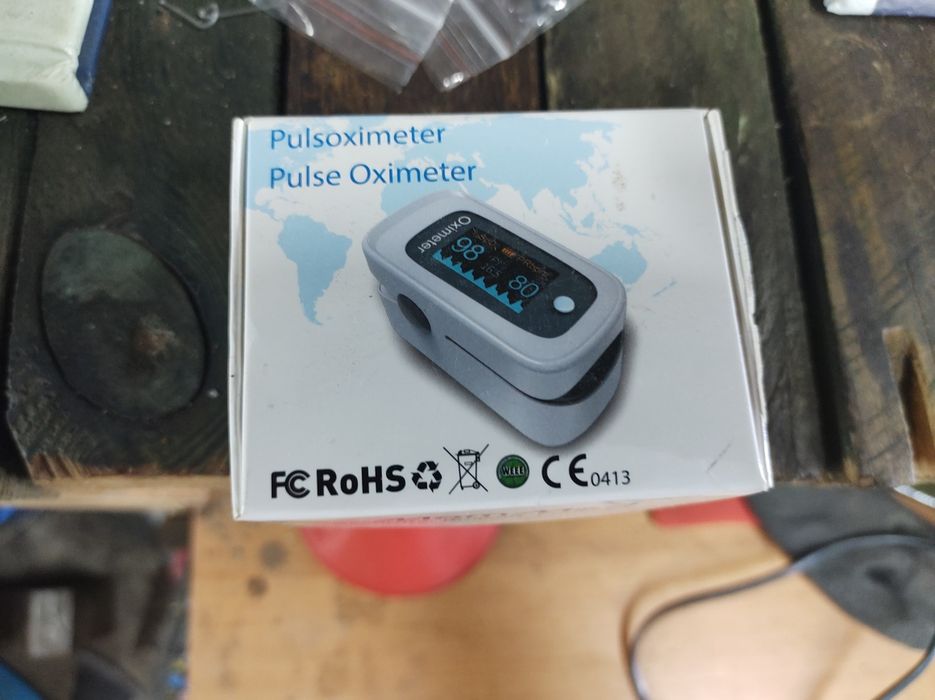 Napalcowy pulsoksymetr  nowy