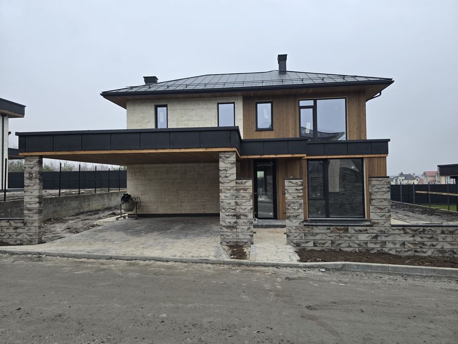 Будинок Хайтек в КМ з цегли 210 м2 с. Ходосівка біля лісу Мануфактура