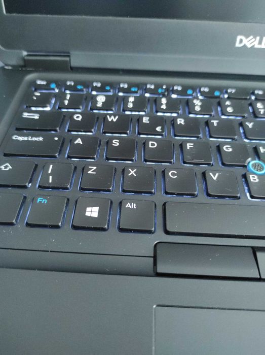 Laptop Dell Latitude 5490 i7-8650U, SDD 512 GB, 16 GB RAM