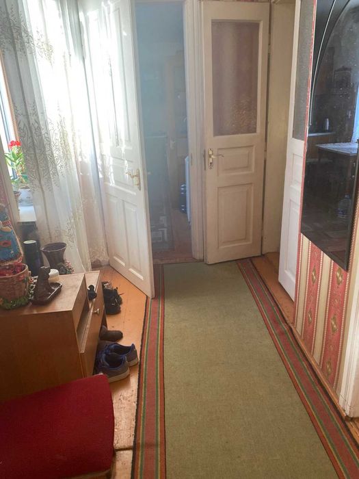 Підселення в окрему кімнату в приватному будинку вул Варшавська-Вишнева.