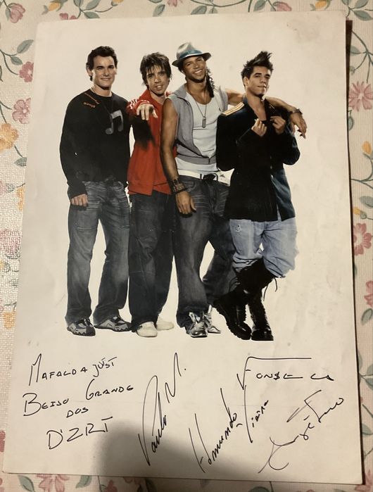 Poster A4 D’ZRT  com autógrafos originais