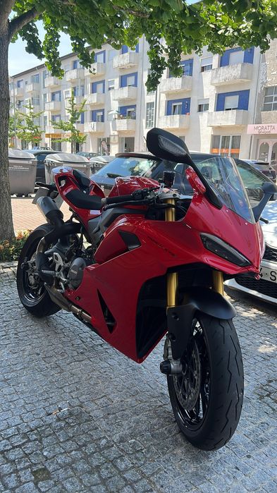 Ducati panigale v2s