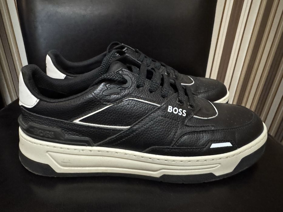 Продам оригінальні Кеди Boss в ідеальному стані