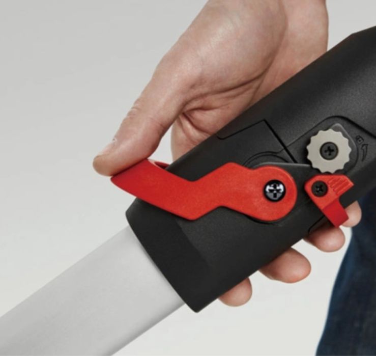 Шліфувальна машина Bosch GTR 550 Professional