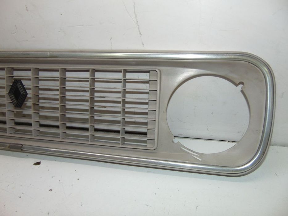 Renault 4l grelha " nova de stock antigo