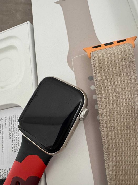 Apple Watch SE (Gen 2) 40mm Starliant Al Star Se 5/M GPS