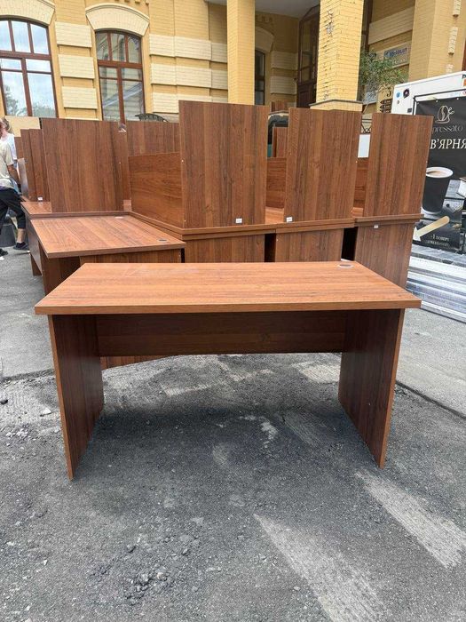 Столи письмові прямі кутові лофт компʼютерні