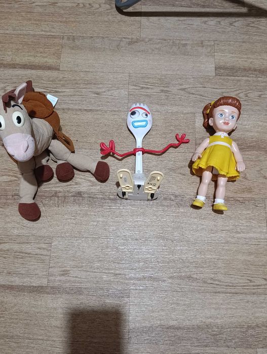 История игрушек Габби,  Булзай и мистер Вилкинс