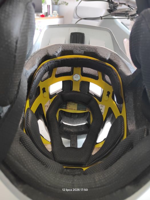Kask Fox Proframe (M 56-58cm)