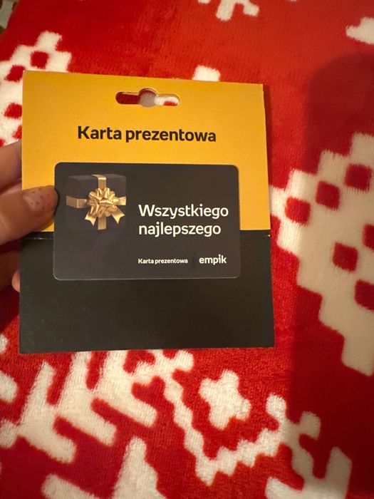 Ładna karta Empik 100zł