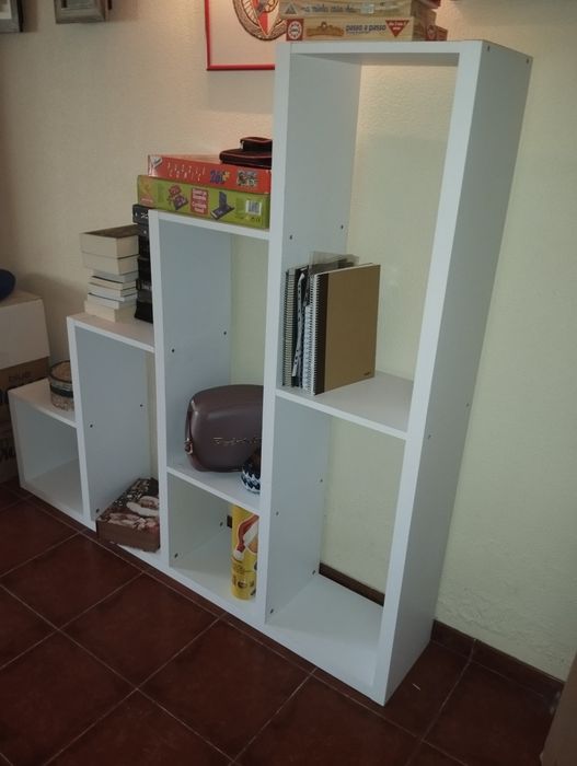 Móvel, estante, branco, em muito bom estado