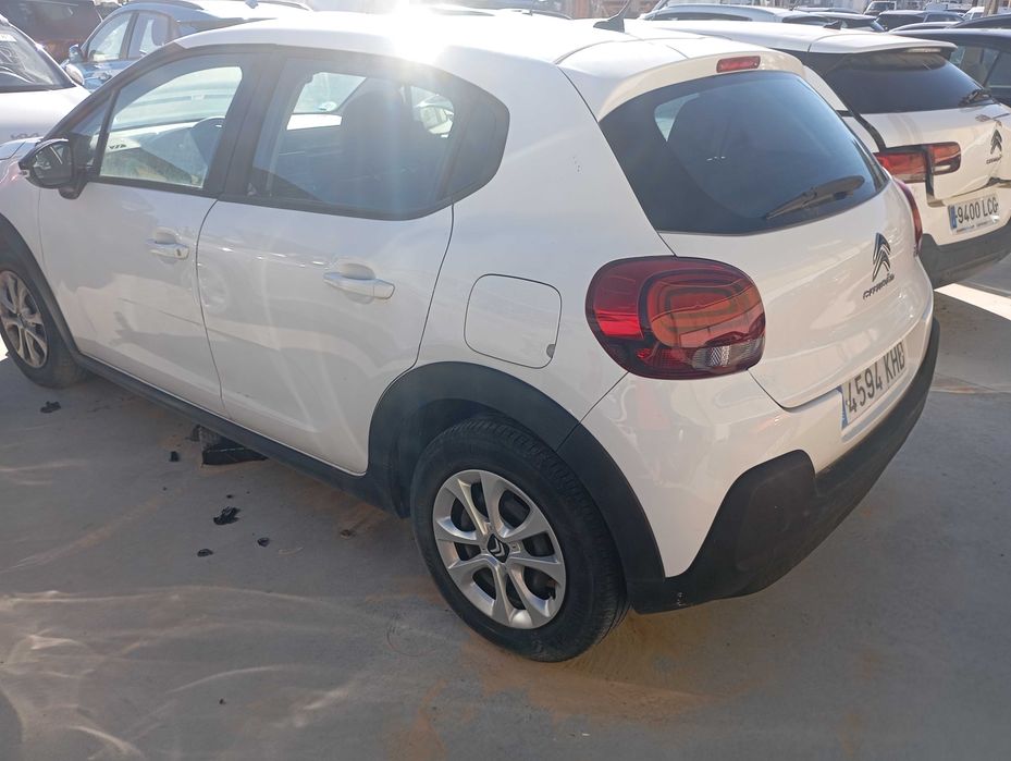 Frente completa Citroen C3 capu farol tablier cintos lier guarda lama cintos frente de fibra