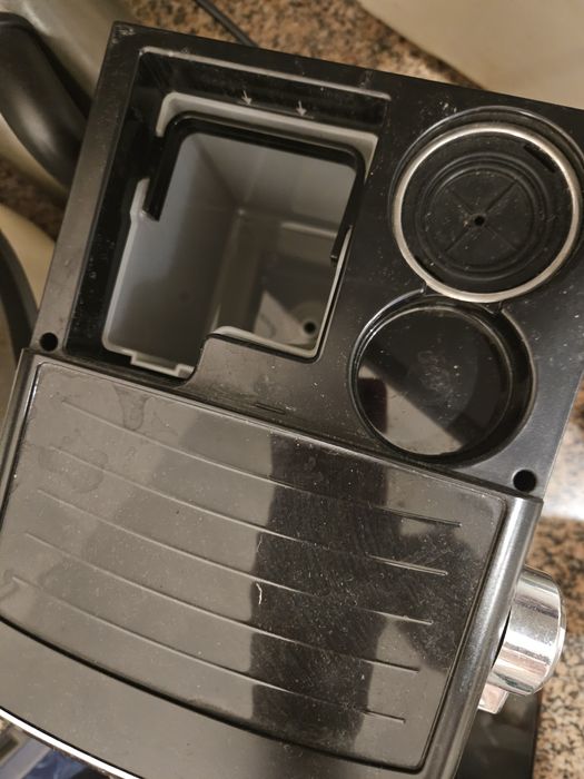 Máquina de café Saeco Poemia