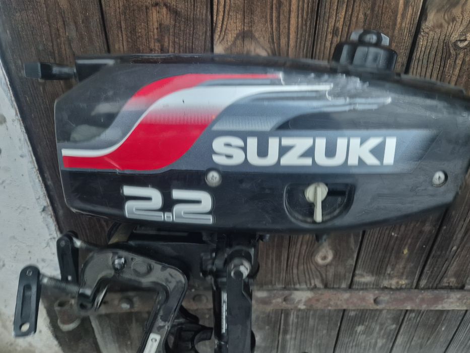 Silnik zaburtowy suzuki 2.2 km stopa S