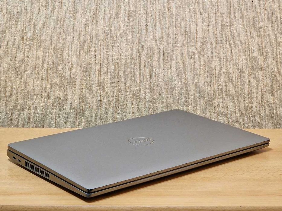 Сучасний ноутбук Dell Latitude 5510 Intel Core i5-10310U RAM 8Gb SSD ...