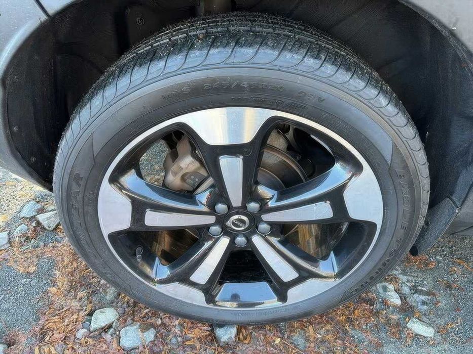 Volvo XC 40      2021