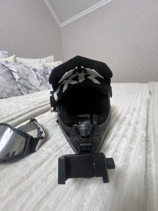 Продам мото-ендуро шлем