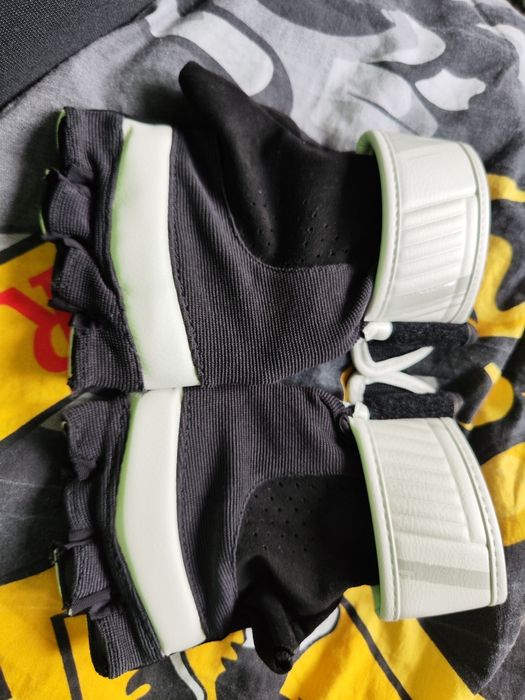 Nowe Rękawiczki MMA rozm. S