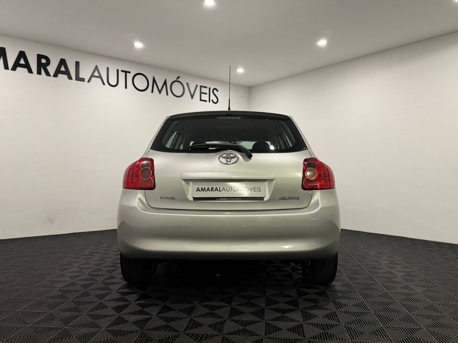 Toyota Auris 1.4 D-4D Sol
