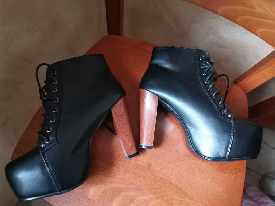Botki damskie czarne
