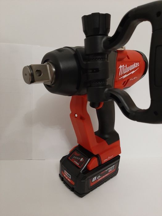 Гайковерт акумуляторний 1" Milwaukee M18 ONEFHIWF1-0X 2440Nm