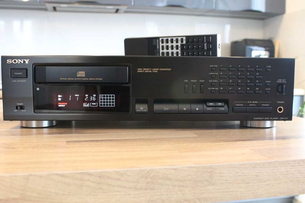 Odtwarzacz SONY CDP-711