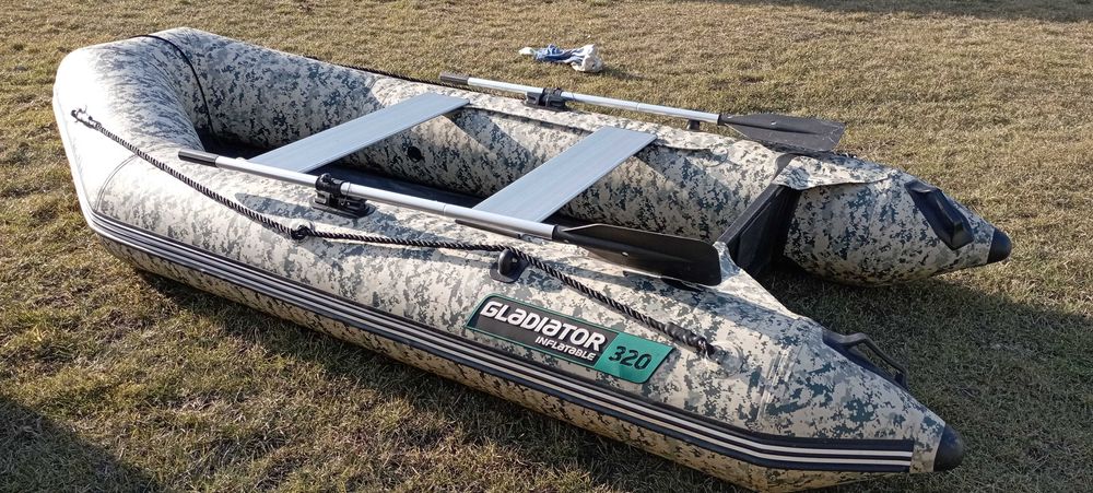 Ponton wędkarski gladiator AK320