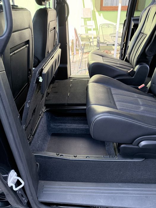 Lancia voyager 2,8 diesel, r. prod. 2014.