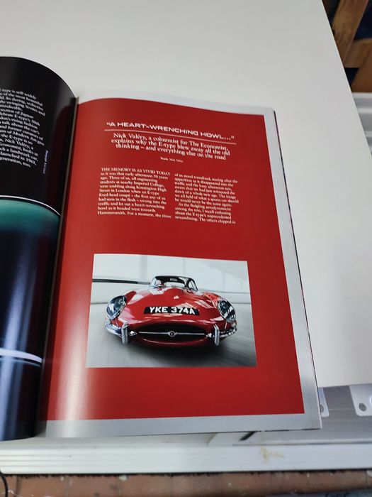 Revista Jaguar - 50 anos de E-Type