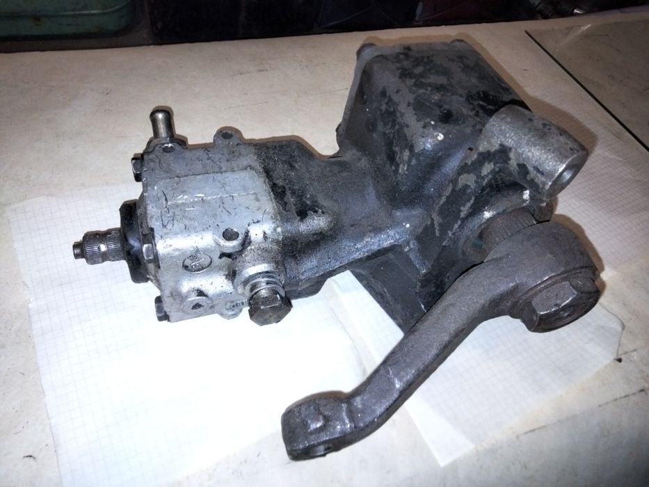 Редуктор керма BMW e28