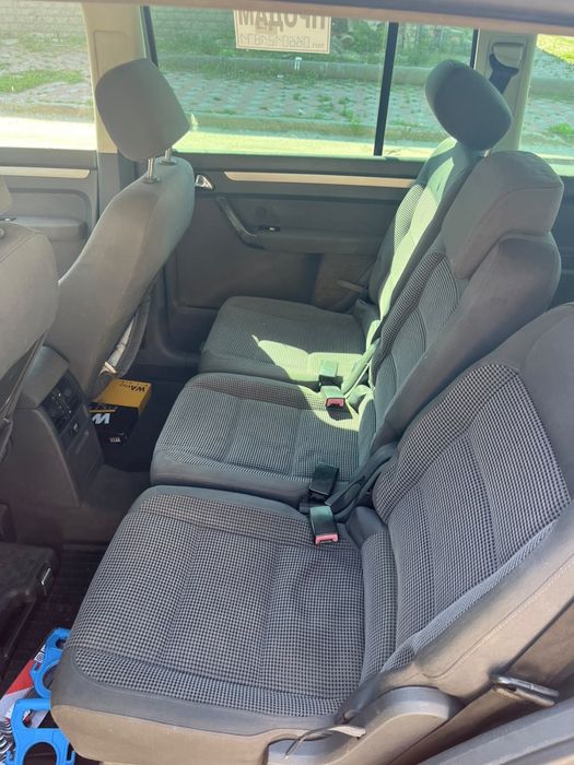 Продам vw touran 1,9 tdi