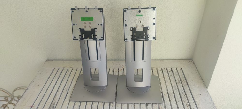 2 suportes de monitor hp reguláveis em altura