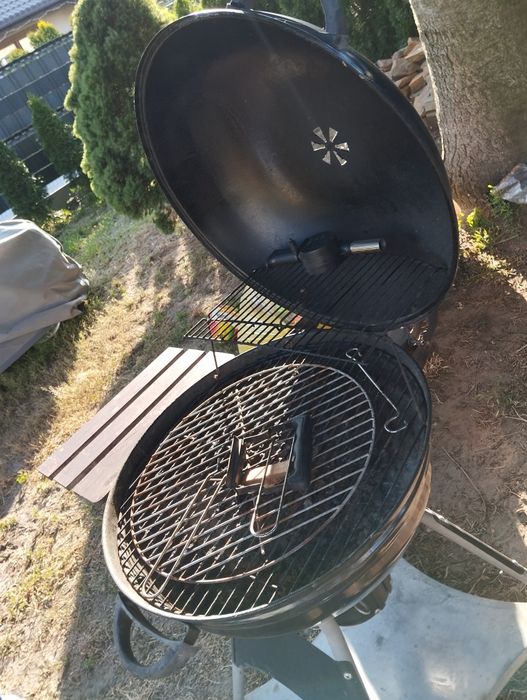 Grill węglowy duży